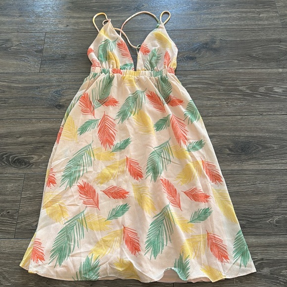 Dresses & Skirts - Leaf Dress